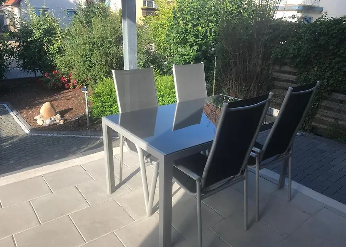 Semesterbostad Station1 *